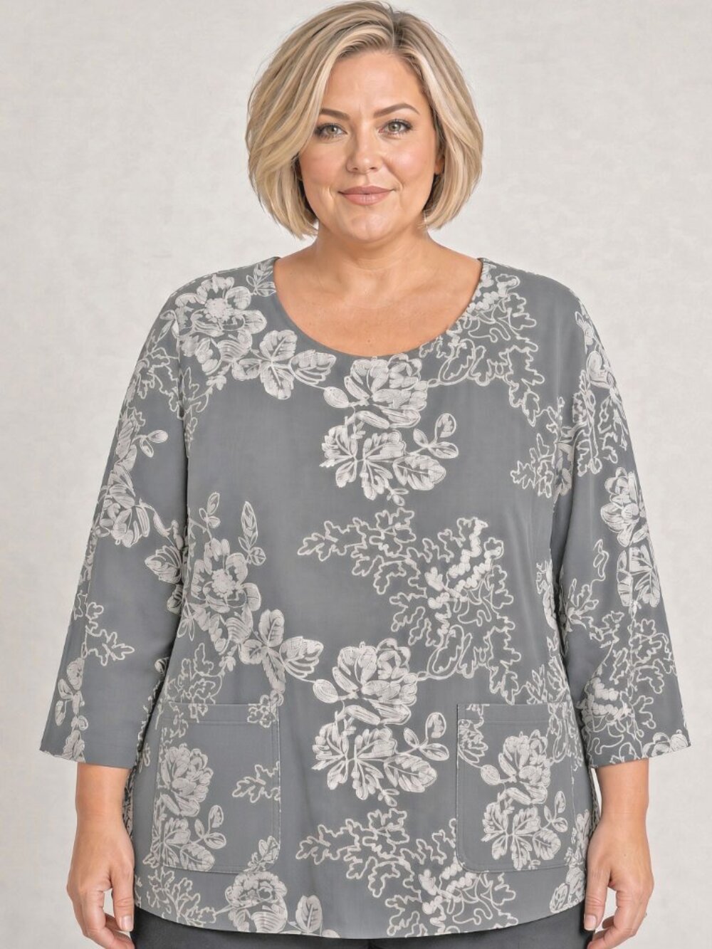 Cynthia Rowley Women's 1X Gray Cotton Top White Floral Embroidery Pockets